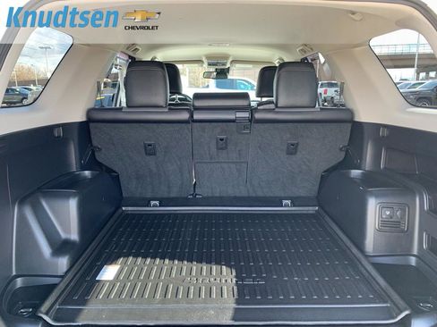 Used 2023 Toyota 4Runner SR5 Premium image 13