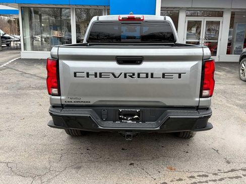 Used 2026 Chevrolet Colorado Z71 AWD/4WD image 6