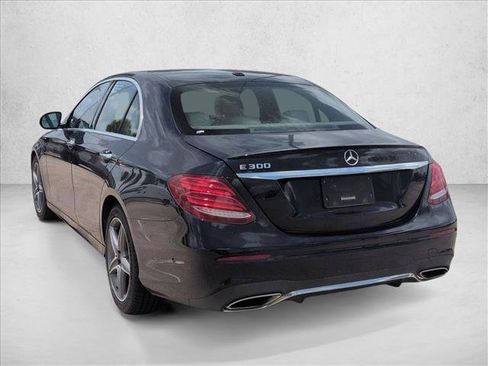 Used 2017 Mercedes-Benz E 300 image 8