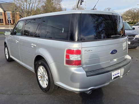 Used 2015 Ford Flex SE image 11