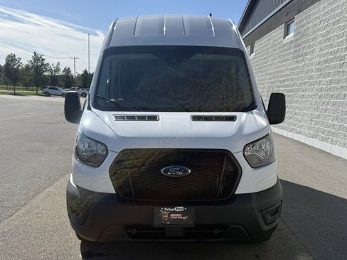 Used 2024 Ford Transit 250 148 High Roof RWD image 2