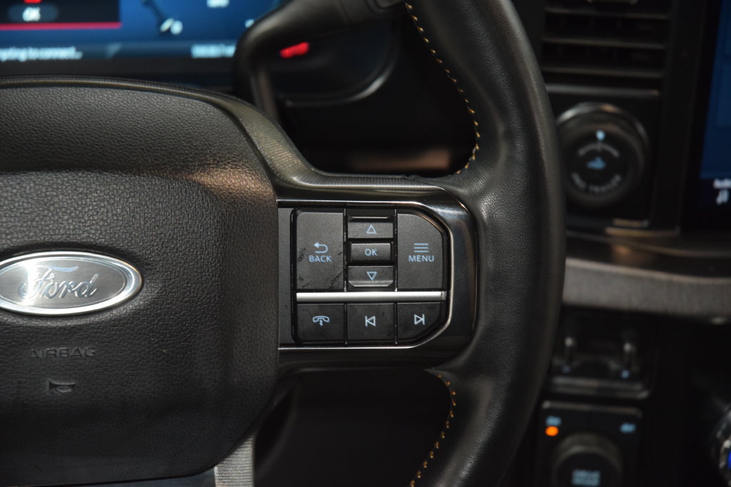Used 2024 Ford F350 Platinum w/ FX4 Off-Road Package AWD/4WD image 40