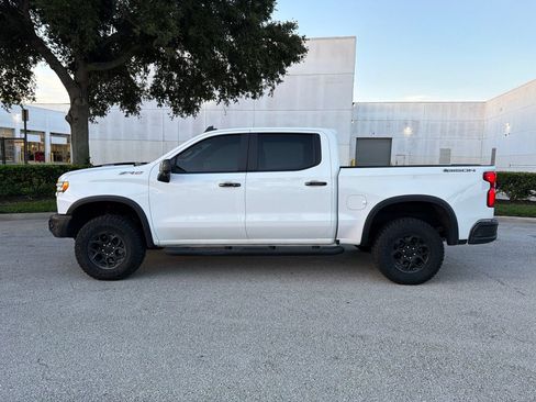 Used 2025 Chevrolet Silverado 1500 ZR2 w/ ZR2 Bison Edition AWD/4WD image 2
