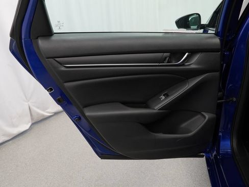 Used 2022 Honda Accord Sport image 37
