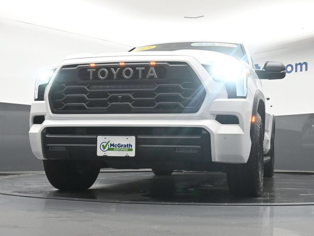 Used 2025 Toyota Sequoia TRD Pro AWD/4WD image 7