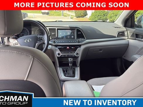 Used 2017 Hyundai Elantra Limited w/ Limited Ultimate Package 05 image 9