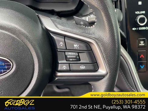 Used 2023 Subaru Outback Premium AWD/4WD image 31