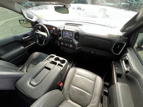 Used 2021 Chevrolet Silverado 1500 LT w/ Convenience Package II AWD/4WD image 19
