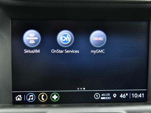 Used 2024 GMC Terrain SLT image 22