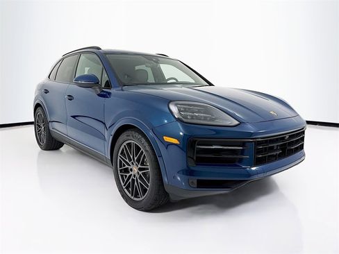 New 2025 Porsche Cayenne S image 7