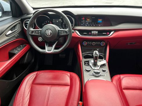 Used 2021 Alfa Romeo Stelvio Ti w/ Active Assist 2 Package TI AWD/4WD image 29