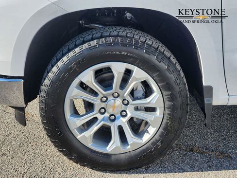 New 2026 Chevrolet Silverado 1500 LTZ w/ Z71 Off-Road Package image 12