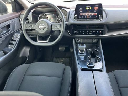 Used 2023 Nissan Rogue S image 16