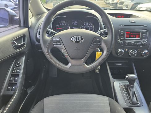 Used 2016 Kia Forte LX FWD image 13