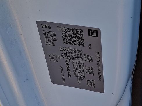 Used 2024 GMC Savana 2500 w/ Driver Convenience Package image 27