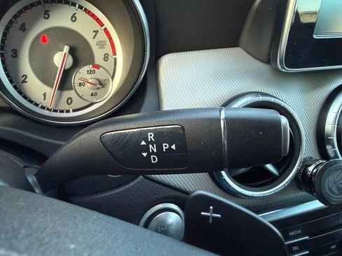 Used 2016 Mercedes-Benz CLA 250 4MATIC image 26