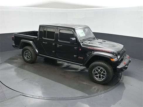 New 2025 Jeep Gladiator Rubicon image 28