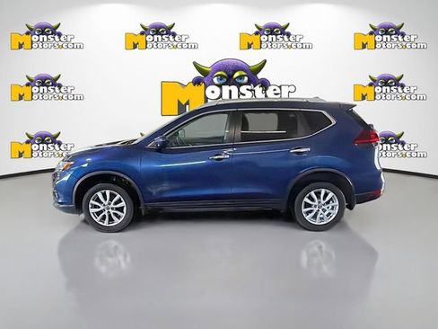 Used 2018 Nissan Rogue SV AWD/4WD image 7