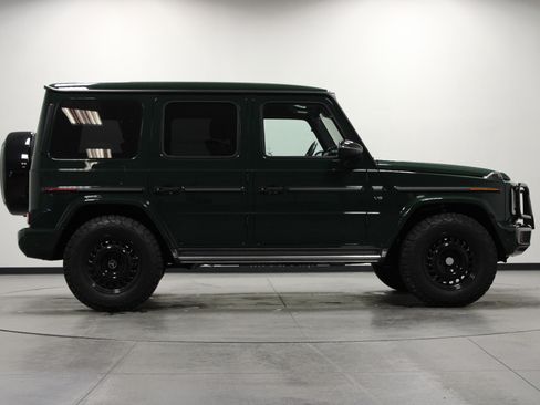 Used 2023 Mercedes-Benz G 550 image 3