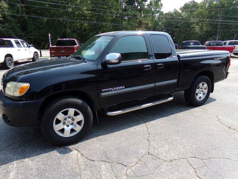 Used 2006 Toyota Tundra SR5 RWD image 2