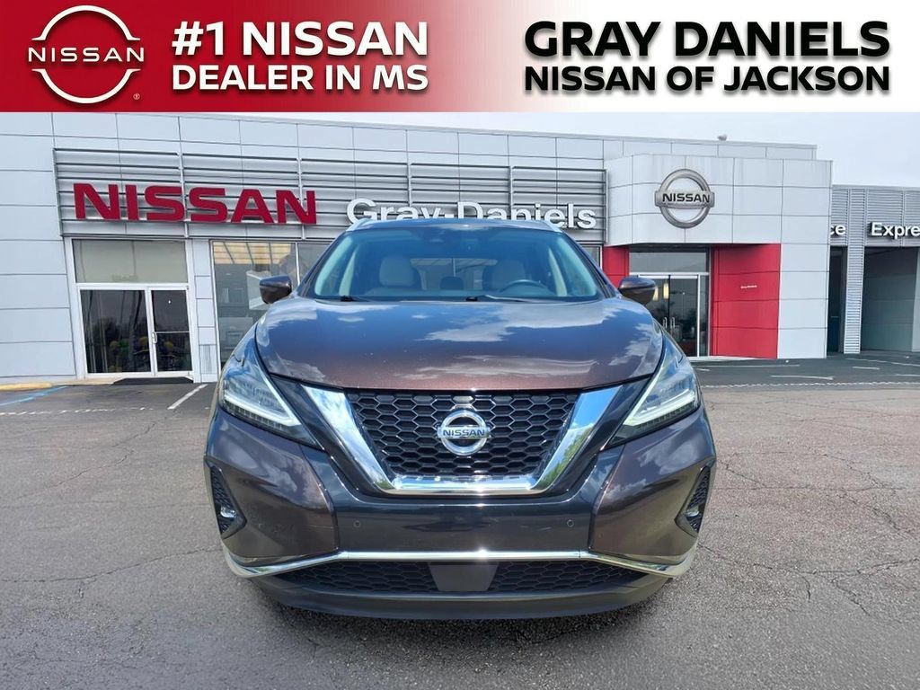 Used 2019 Nissan Murano Platinum FWD image 2