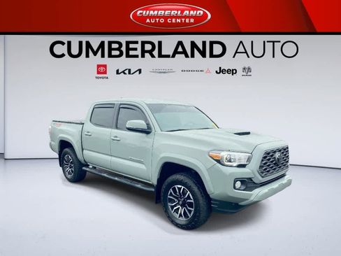 Used 2023 Toyota Tacoma TRD Sport AWD/4WD image 1