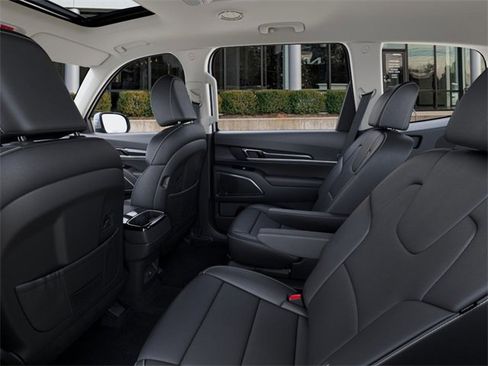 New 2025 Kia Telluride S image 19