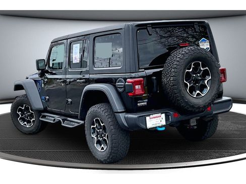 Used 2022 Jeep Wrangler Unlimited Rubicon 4xe w/ Dual Top Group AWD/4WD image 2