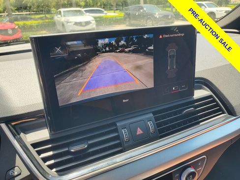 Used 2025 Audi Q5 2.0T Premium AWD/4WD image 29