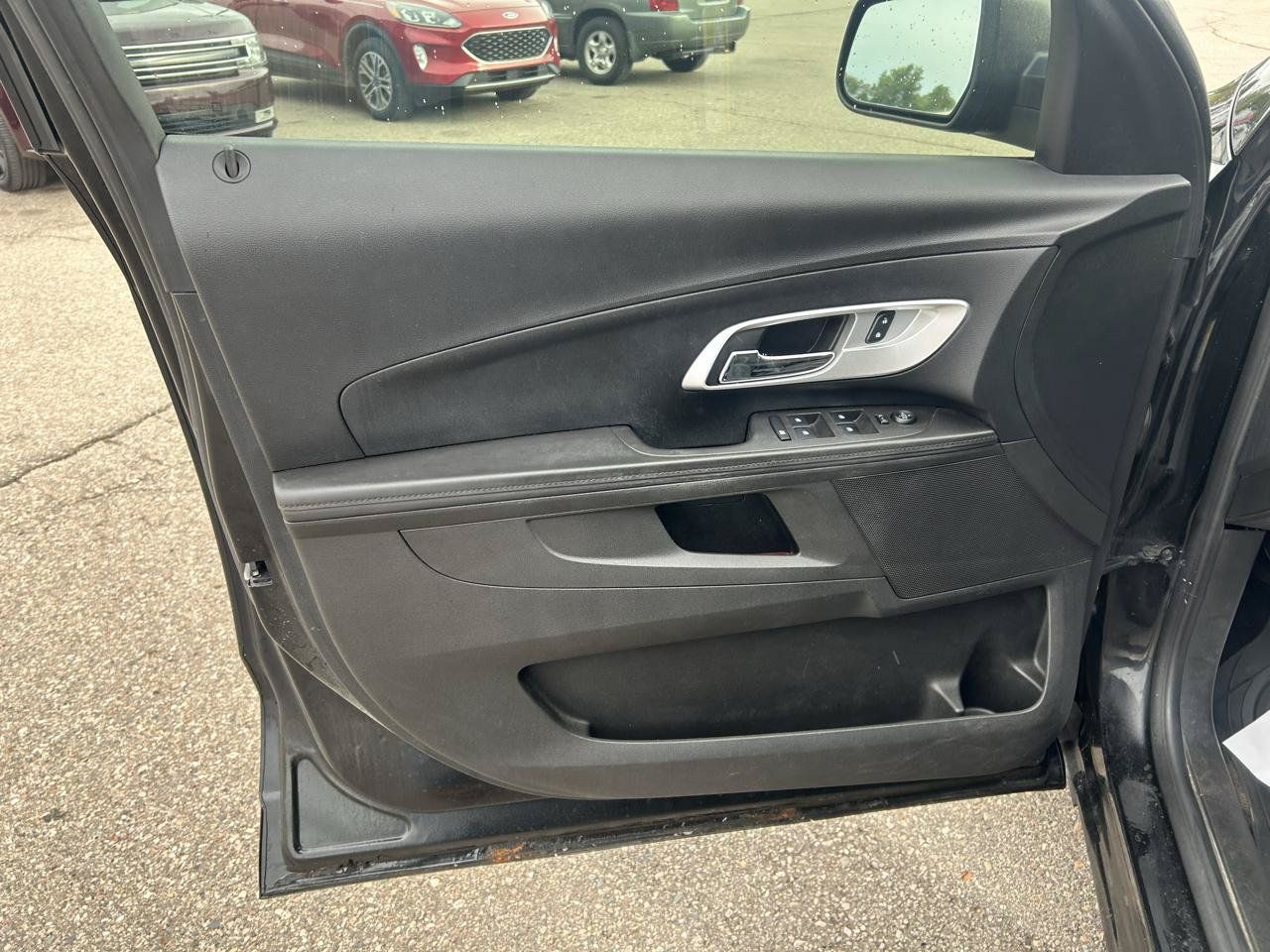 Used 2015 Chevrolet Equinox LS AWD/4WD image 13