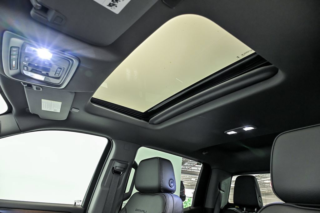 New 2026 GMC Sierra 1500 Denali AWD/4WD image 11