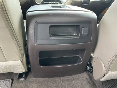 Used 2018 GMC Sierra 1500 SLT image 24