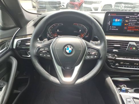 Used 2023 BMW 530i w/ Executive Package RWD image 12