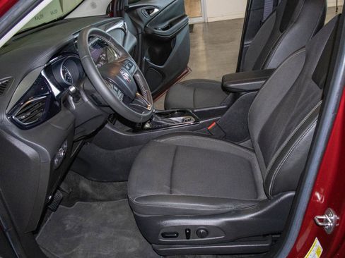 Used 2022 Buick Encore GX Select FWD image 7