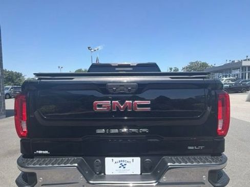Used 2019 GMC Sierra 1500 SLT w/ SLT Premium Plus Package AWD/4WD image 7