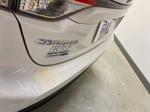 Used 2026 Toyota Corolla LE FWD image 17