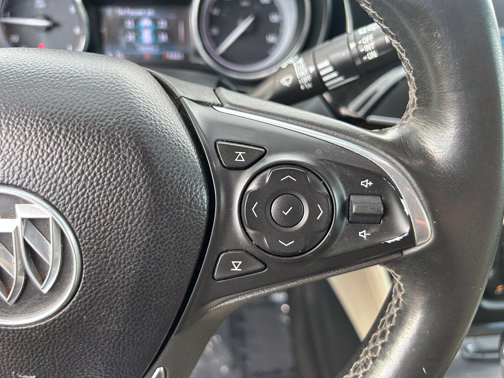 Used 2019 Buick Envision Preferred w/ LPO, Cargo Package FWD image 25