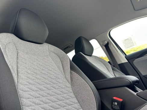 New 2026 Volkswagen Tiguan S image 15