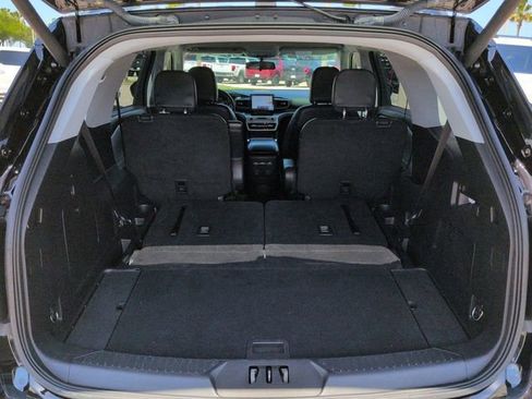 Certified 2022 Ford Explorer XLT w/ Equipment Group 202A image 13