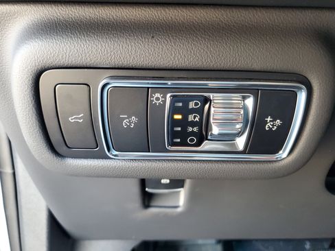 New 2026 Lincoln Nautilus Reserve image 14