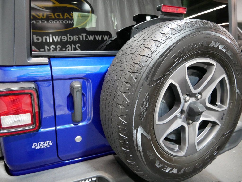 Used 2018 Jeep Wrangler Unlimited Sport S AWD/4WD image 27