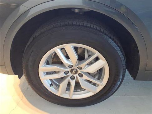 Certified 2023 Audi Q5 2.0T Premium w/ Convenience Package image 8