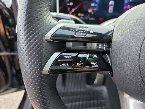 Certified 2025 Mercedes-Benz C 300 4MATIC Sedan image 18