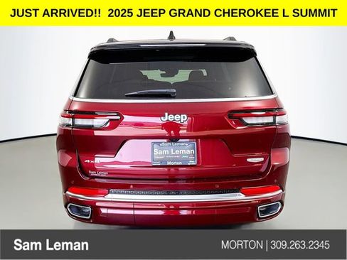 New 2025 Jeep Grand Cherokee L Summit w/ Luxury Tech Group V image 6