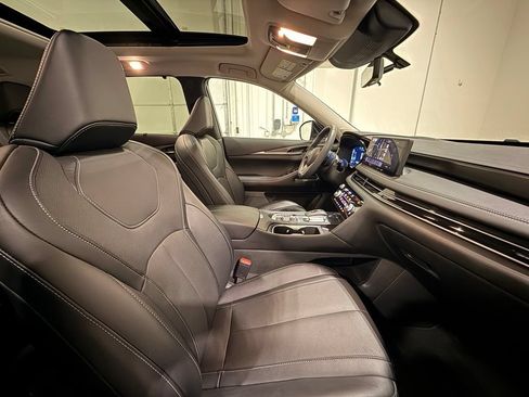 Used 2024 INFINITI QX60 Luxe w/ Vision Package AWD/4WD image 35
