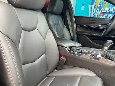 Used 2022 Cadillac CT4 Luxury w/ Sun And Sound Package image 16