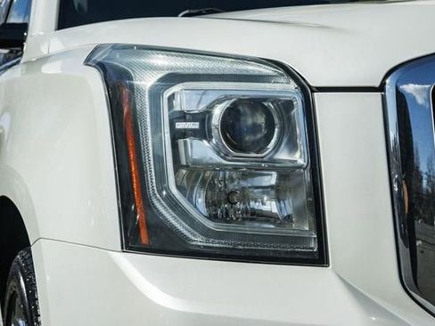 Used 2016 GMC Yukon SLT w/ Open Road Package image 13