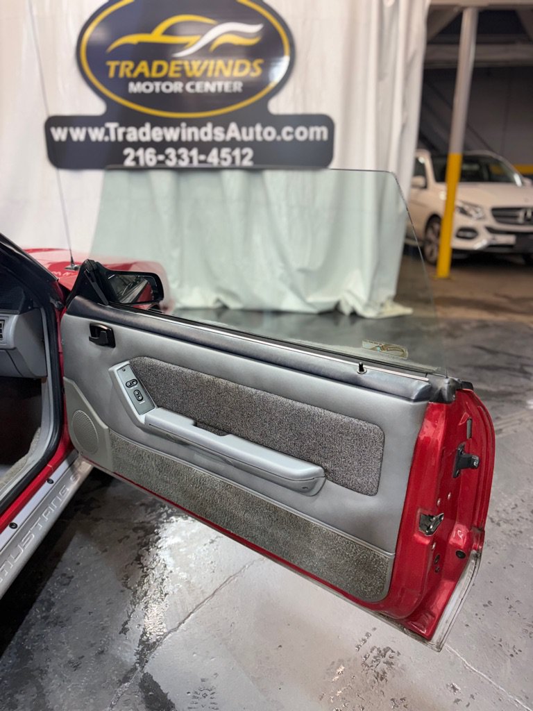 Used 1987 Ford Mustang GT RWD image 36