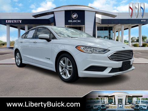 Used 2018 Ford Fusion S image 1