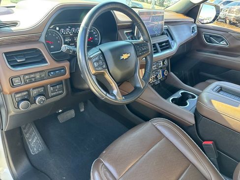 Used 2021 Chevrolet Tahoe High Country w/ Premium Package image 20
